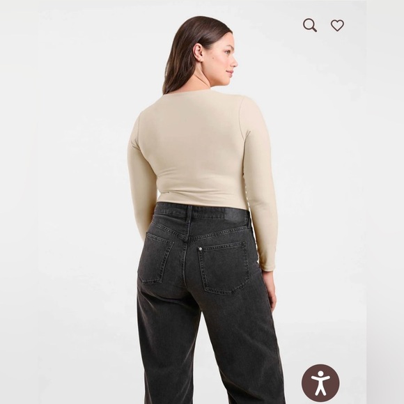 NUUDS | LARGE LONG SLEEVE CREWNECK BODYSUIT IN STONE - Picture 2 of 6